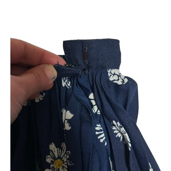 Jason Wu for Target Navy Blue Floral DAISY Pleated Accordion Skirt Women's Sz 6 - Picture 4 of 7